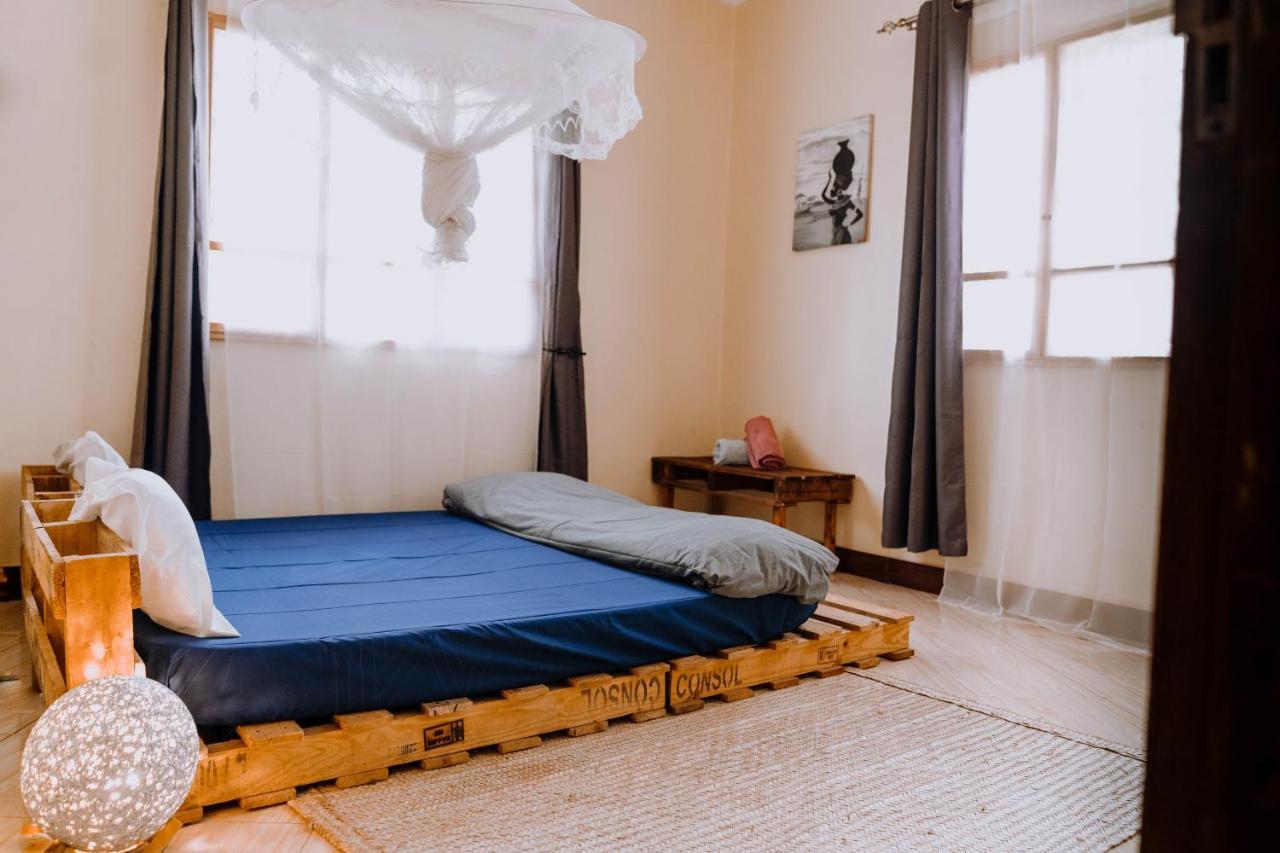 Mkoani Homestay Moshi Extérieur photo