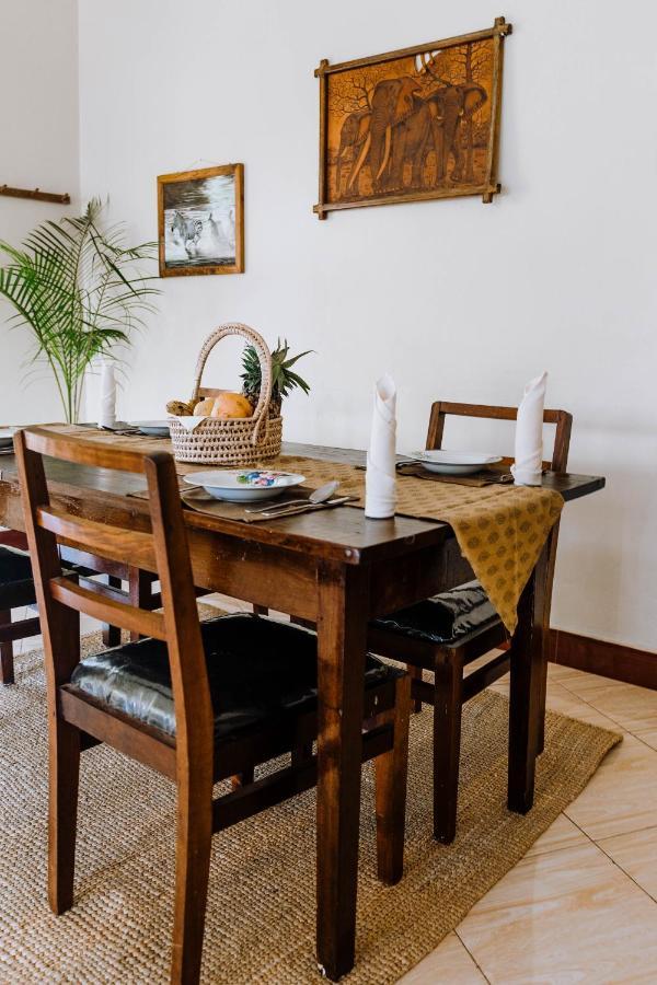 Mkoani Homestay Moshi Extérieur photo