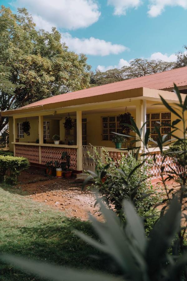Mkoani Homestay Moshi Extérieur photo